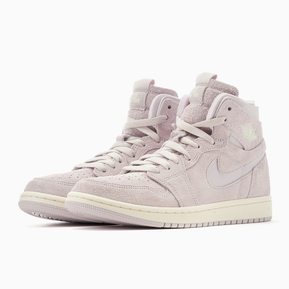 NWOT Women's Air Jordan 1 Zoom Air CMFT "Light lavender", size 10
